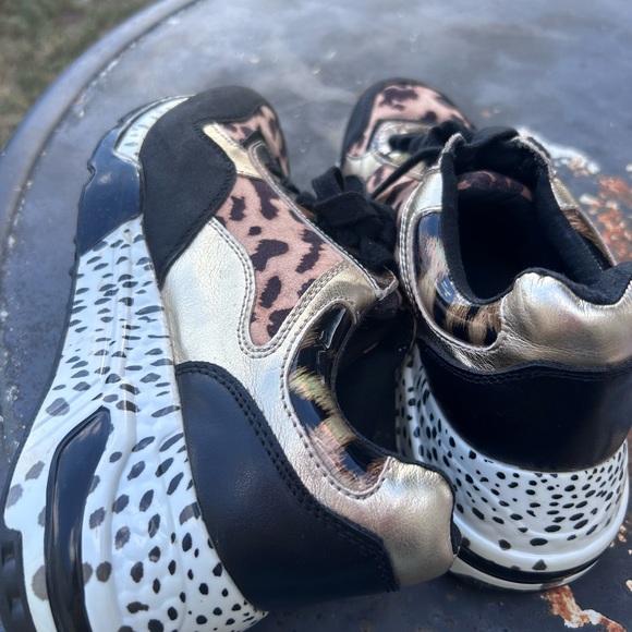 Steve Madden Leopard Print Platform Sneakers - Picture 5 of 8